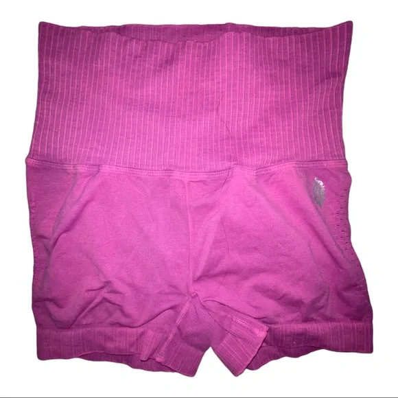 NEW Free People Movement Happiness Runs Sweetheart Crop top & Good Karma Shorts - Picture 3 of 7